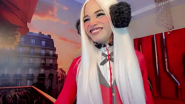 Paola Delfino online show from 05.25.26