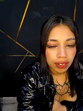 Snapshot of AryahMoonn chatting on 05.30.26 AryahMoonn online show from 05.30.26