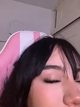 MayyBonita online show from 05.10.26