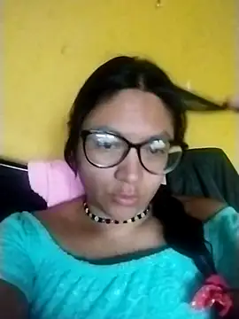 Snapshot of LatinSquirtBaby chatting on 05.10.26 LatinSquirtBaby online show from 05.10.26