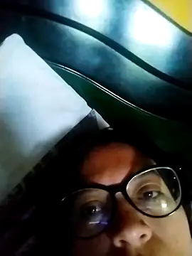 Snapshot of LatinSquirtBaby chatting on 05.22.26 LatinSquirtBaby online show from 05.22.26