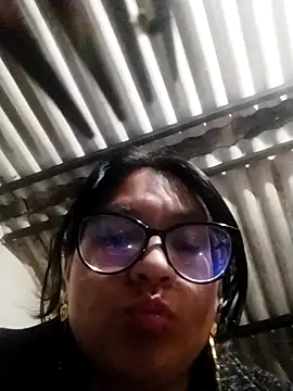 LatinSquirtBaby online show from 07.08.26