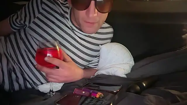 JXXTARA online show from 03.22.26