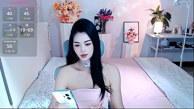 Evelyn-007 online show from 05.14.26