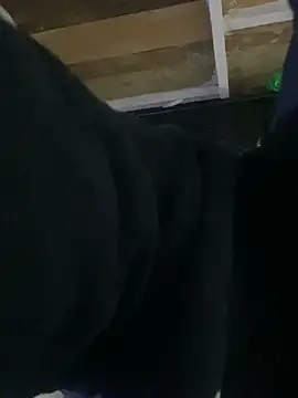 Snapshot of Adgar37 chatting on 03.17.26 Adgar37 online show from 03.17.26