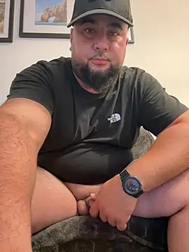 Snapshot of Ryan06617 chatting on 06.27.26 Ryan06617 online show from 06.27.26