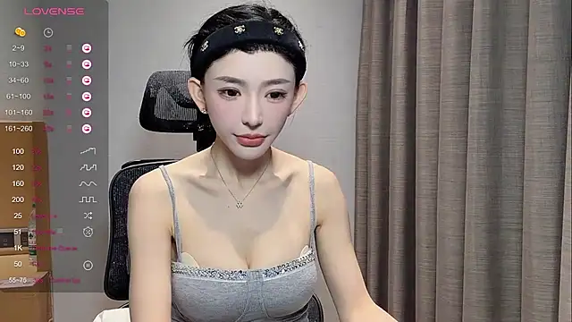 kiki-12 online show from 04.21.26
