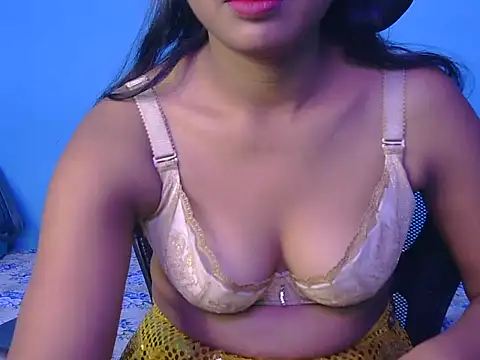 Snapshot of its-Aarushi chatting on 03.25.26 its-Aarushi online show from 03.25.26