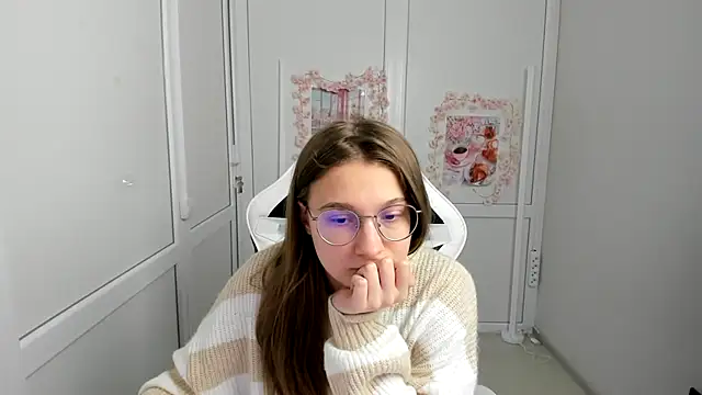 Mia kristal online show from 05.31.26
