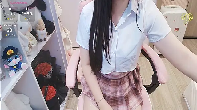 Snapshot of Nana_Chu chatting on 03.27.26 Nana Chu online show from 03.27.26