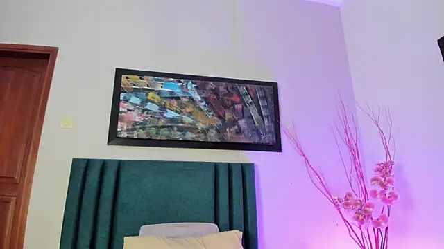 LilaRoss online show from 07.11.26