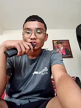 Snapshot of xxangel_x03 chatting on 03.17.26 xxangel x03 online show from 03.17.26