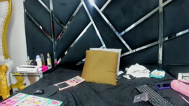 Snapshot of taty_sexxx chatting on 05.19.26 taty sexxx online show from 05.19.26