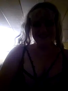 Snapshot of PiSeas chatting on 03.19.26 PiSeas online show from 03.19.26