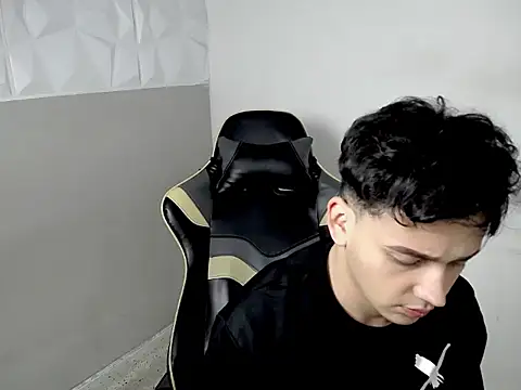 Mathias twinkk online show from 05.26.26