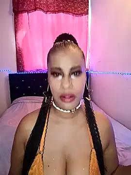 Snapshot of KAYLA_48_ chatting on 04.15.26 KAYLA 48 online show from 04.15.26