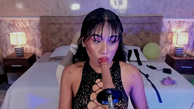 Snapshot of Horny_Brunette_ chatting on 03.20.26 Horny Brunette online show from 03.20.26