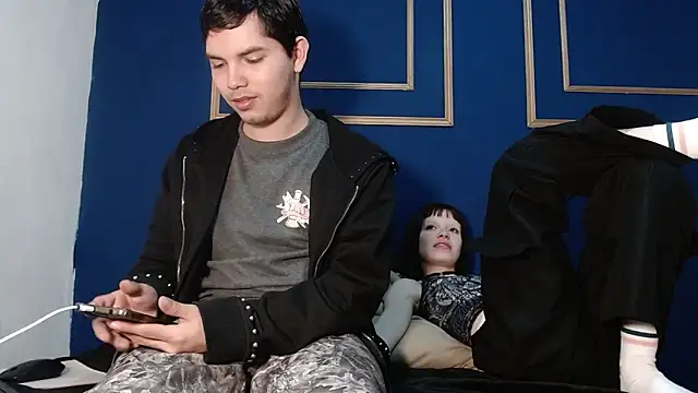 Snapshot of Fantasy-Dreams chatting on 03.27.26 Fantasy-Dreams online show from 03.27.26