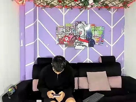 Nahomi hot 77 online show from 05.14.26