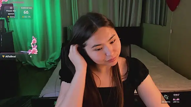Snapshot of IceIcebabe_ chatting on 06.28.26 IceIcebabe online show from 06.28.26