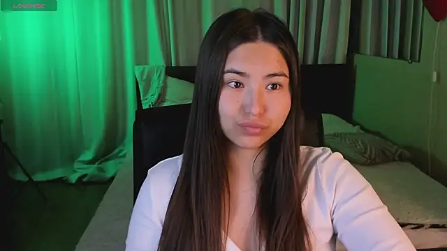 Snapshot of IceIcebabe_ chatting on 07.01.26 IceIcebabe online show from 07.01.26
