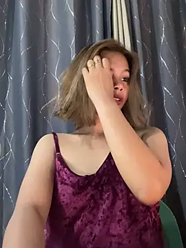 Snapshot of Urcutiepiebaby chatting on 04.04.26 Urcutiepiebaby online show from 04.04.26