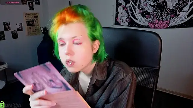 LittleKittenStar online show from 05.15.26