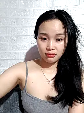 Snapshot of Akile80 chatting on 03.28.26 Akile80 online show from 03.28.26