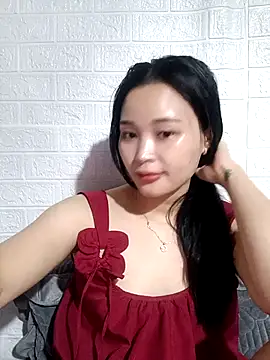 Snapshot of Akile80 chatting on 03.30.26 Akile80 online show from 03.30.26