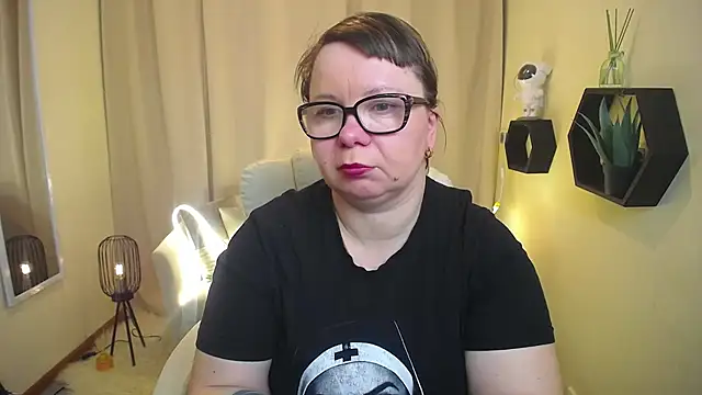 Snapshot of BonnnyBoobsy chatting on 03.20.26 BonnnyBoobsy online show from 03.20.26