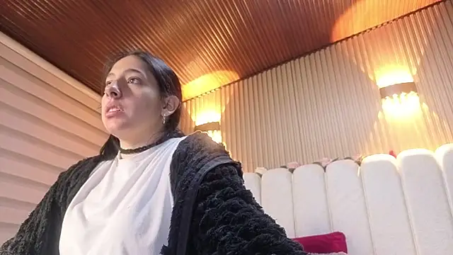 Melannyy V online show from 03.24.26