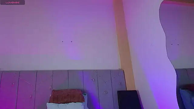 Snapshot of LiiaaGenner chatting on 04.27.26 LiiaaGenner online show from 04.27.26