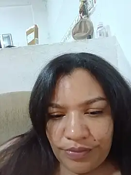 Snapshot of Lara_Seduce chatting on 04.05.26 Lara Seduce online show from 04.05.26