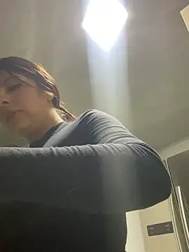 emiiross online show from 05.17.26
