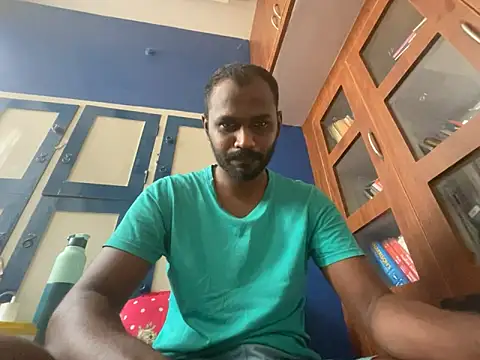 Snapshot of singletamilguy chatting on 03.21.26 singletamilguy online show from 03.21.26