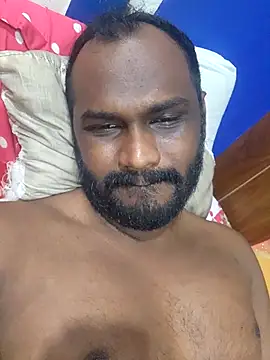 Snapshot of singletamilguy chatting on 04.08.26 singletamilguy online show from 04.08.26