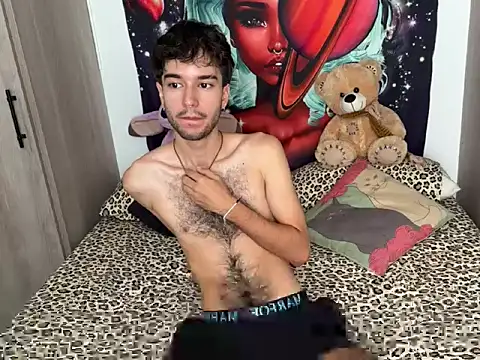 Snapshot of Adrien_polo chatting on 05.01.26 Adrien polo online show from 05.01.26