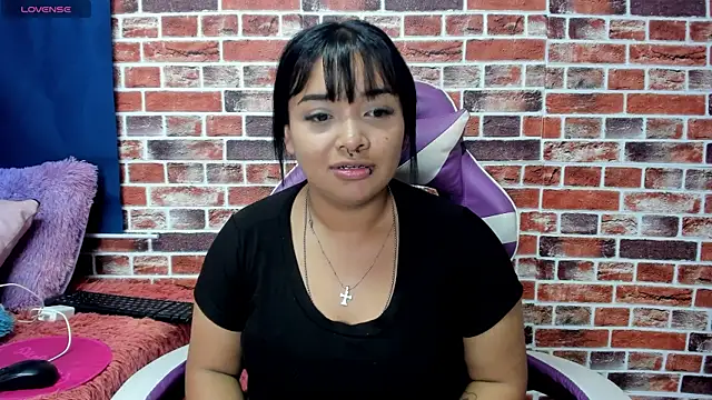 Snapshot of SofiiaCutee chatting on 05.13.26 SofiiaCutee online show from 05.13.26