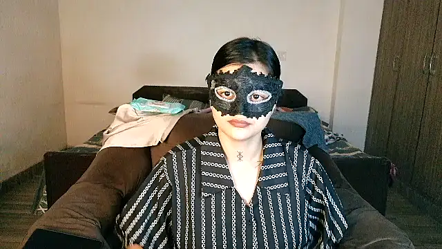 Punjabi baddie  online show from 05.28.26
