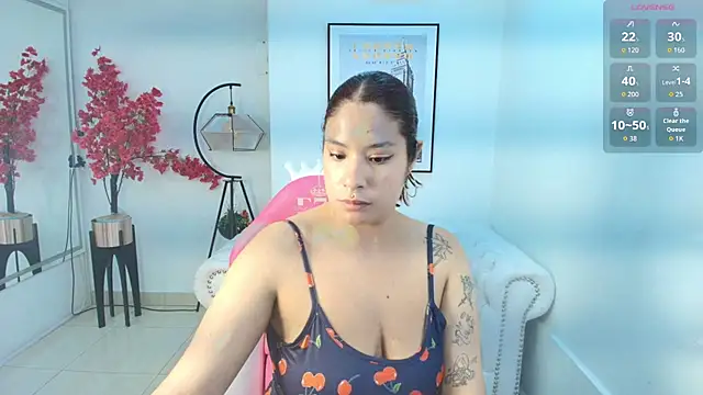 Snapshot of Natalia_cartier chatting on 06.11.26 Natalia cartier online show from 06.11.26