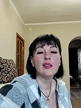 Snapshot of HelgaDennis chatting on 04.20.26 HelgaDennis online show from 04.20.26
