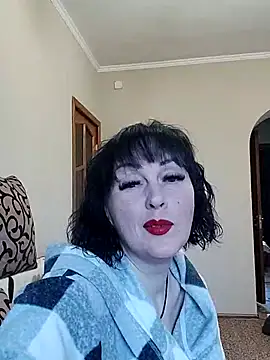 Snapshot of HelgaDennis chatting on 04.25.26 HelgaDennis online show from 04.25.26