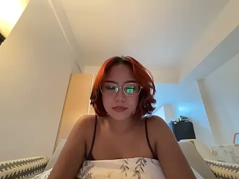 Snapshot of misscutee chatting on 06.02.26 misscutee online show from 06.02.26