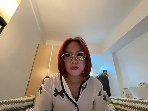 Snapshot of misscutee chatting on 06.22.26 misscutee online show from 06.22.26