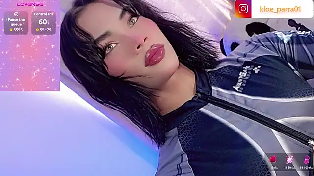 Snapshot of khloe_Gils chatting on 04.04.26 khloe Gils online show from 04.04.26