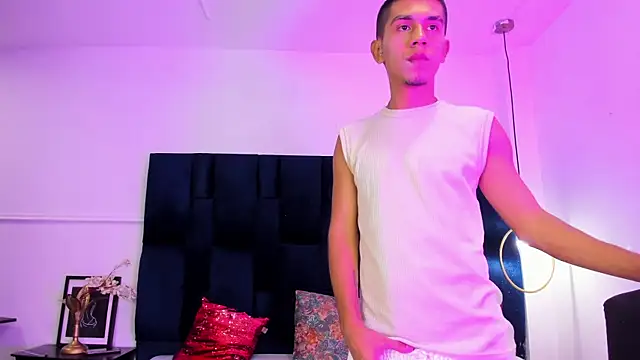 your d0ll1 online show from 03.24.26