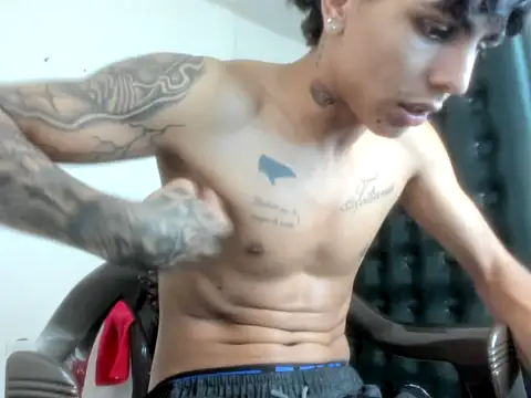 Snapshot of _latinhot_420_ chatting on 03.19.26 latinhot 420 online show from 03.19.26