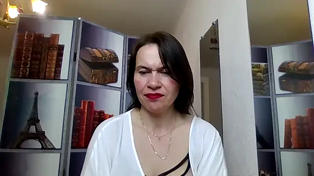 Selena Moo online show from 04.23.26