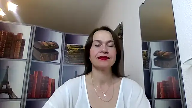 Selena Moo online show from 05.17.26
