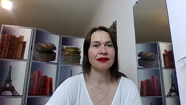 Selena Moo online show from 05.18.26